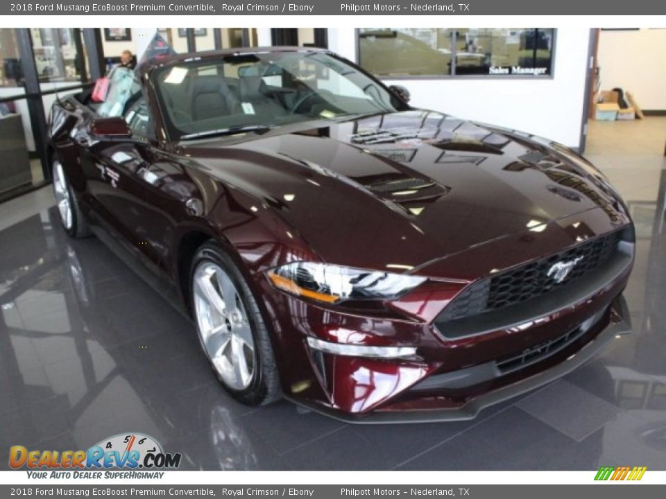 Front 3/4 View of 2018 Ford Mustang EcoBoost Premium Convertible Photo #3