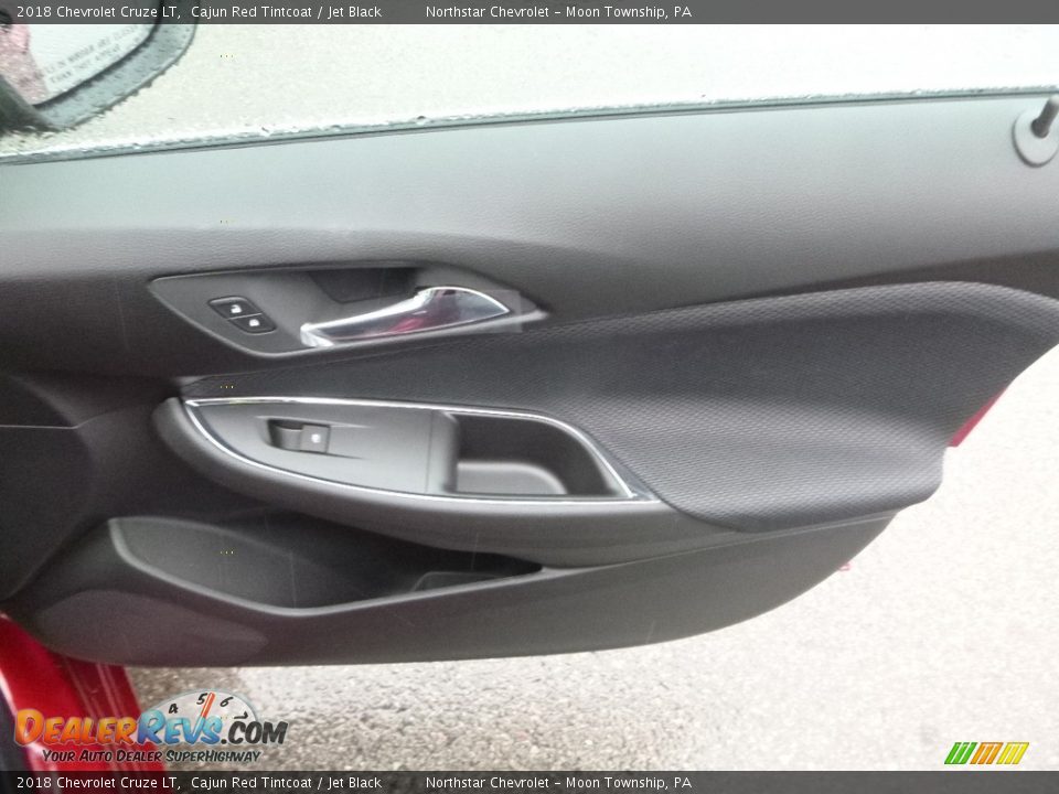 2018 Chevrolet Cruze LT Cajun Red Tintcoat / Jet Black Photo #12
