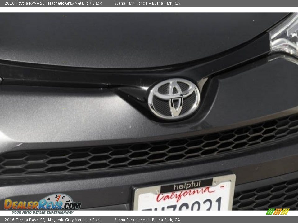2016 Toyota RAV4 SE Magnetic Gray Metallic / Black Photo #8