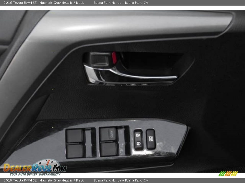 2016 Toyota RAV4 SE Magnetic Gray Metallic / Black Photo #30
