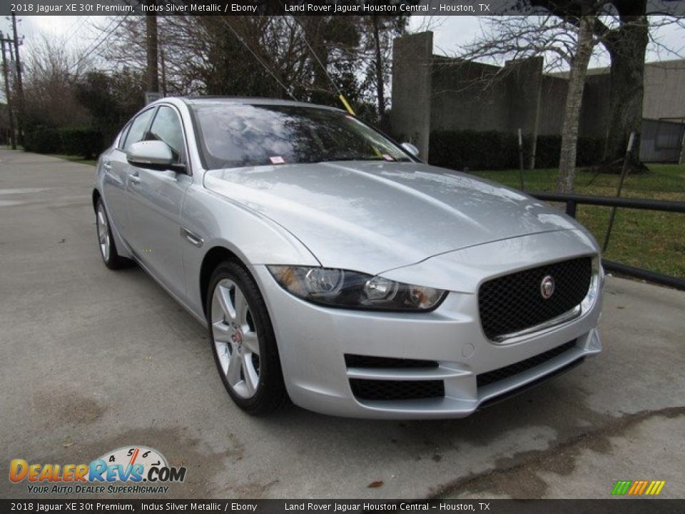 2018 Jaguar XE 30t Premium Indus Silver Metallic / Ebony Photo #2