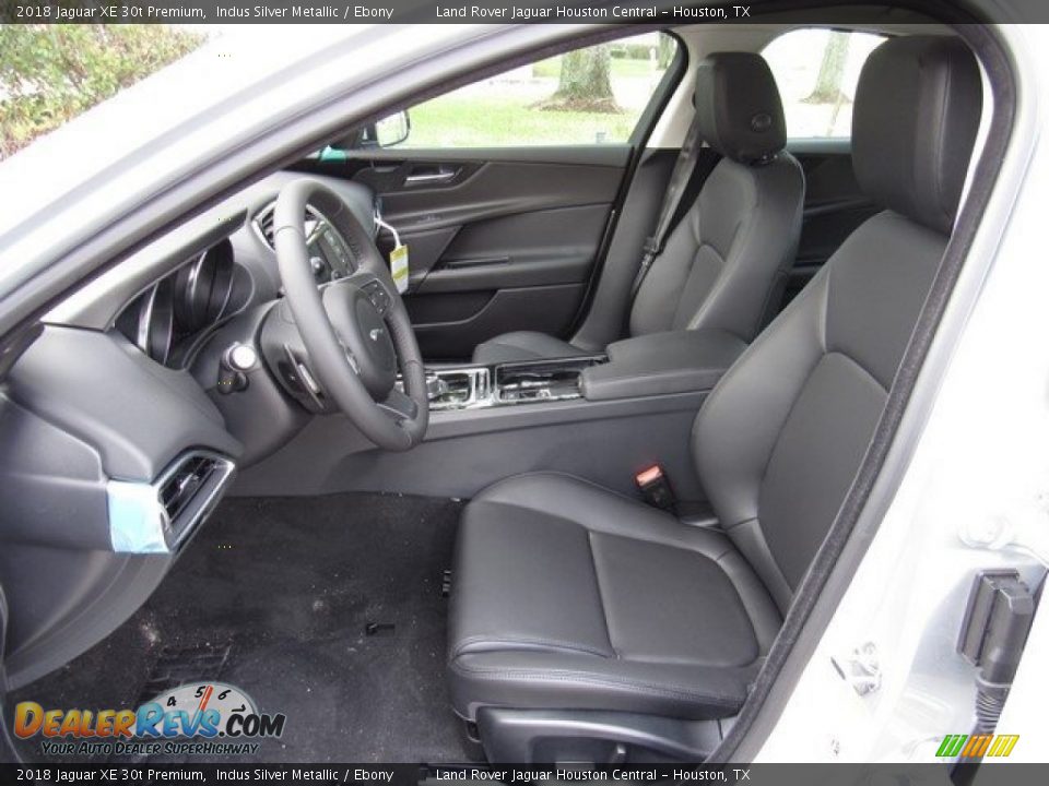 2018 Jaguar XE 30t Premium Indus Silver Metallic / Ebony Photo #3