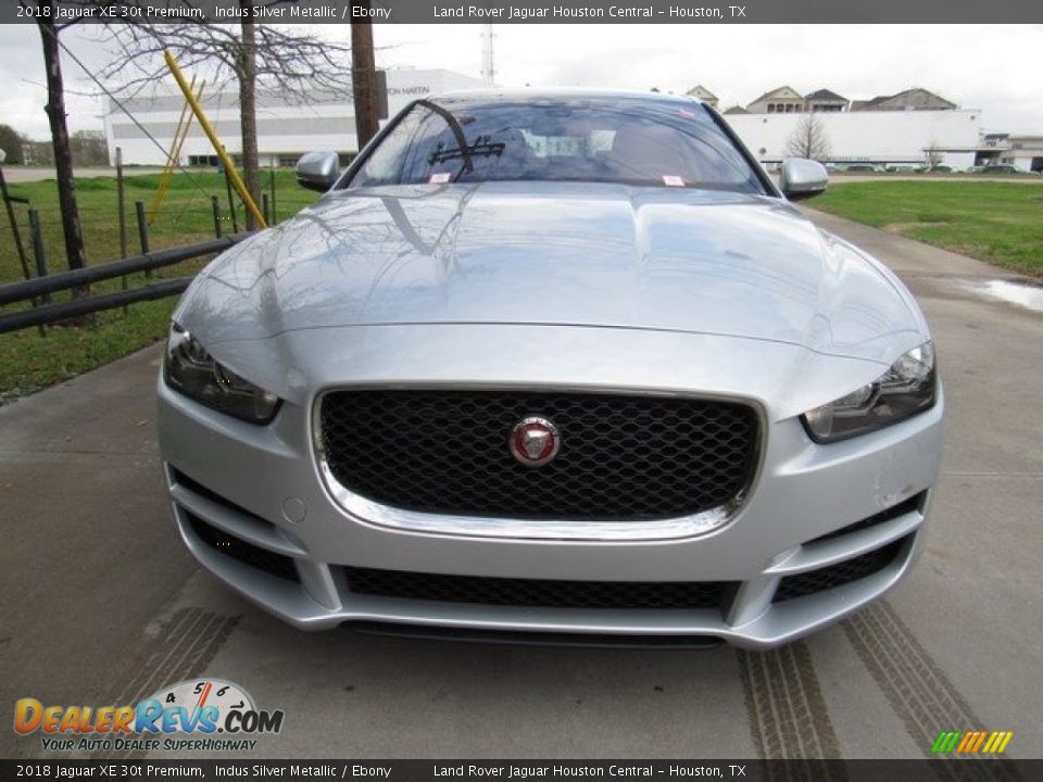 2018 Jaguar XE 30t Premium Indus Silver Metallic / Ebony Photo #9