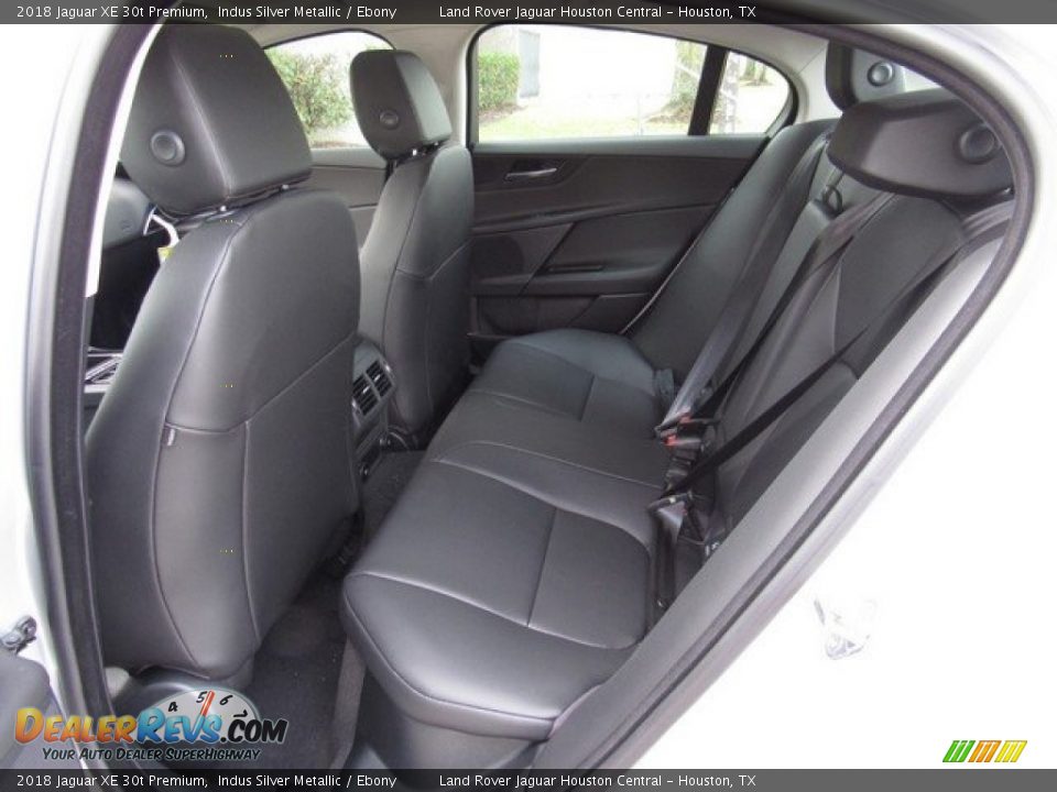 2018 Jaguar XE 30t Premium Indus Silver Metallic / Ebony Photo #13