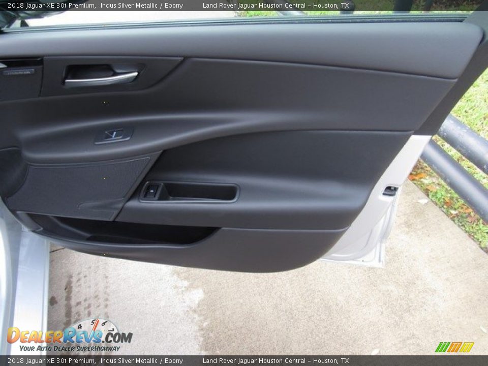 2018 Jaguar XE 30t Premium Indus Silver Metallic / Ebony Photo #21