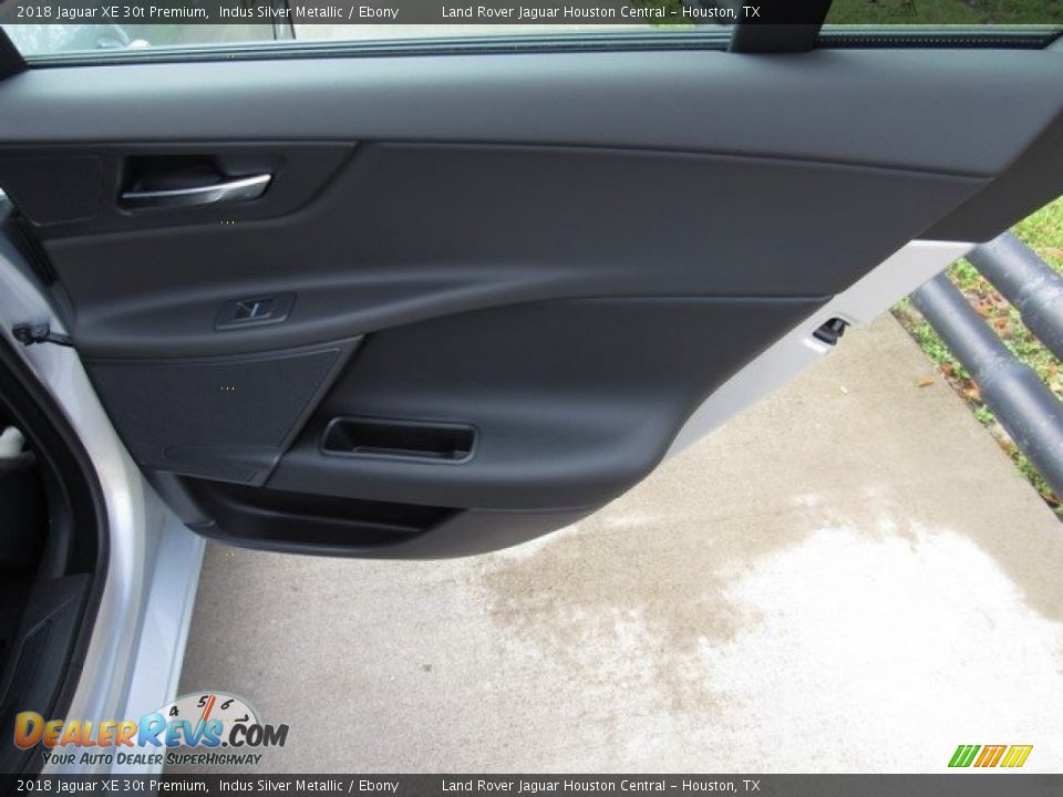 2018 Jaguar XE 30t Premium Indus Silver Metallic / Ebony Photo #22