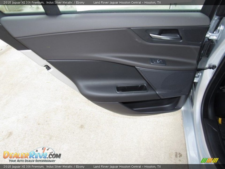2018 Jaguar XE 30t Premium Indus Silver Metallic / Ebony Photo #23
