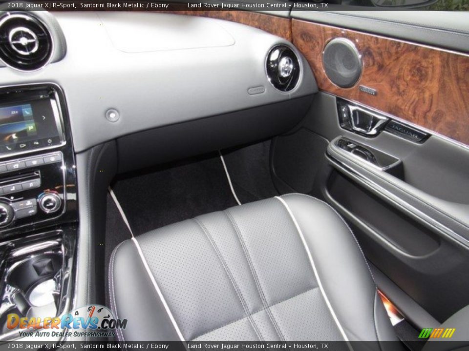 2018 Jaguar XJ R-Sport Santorini Black Metallic / Ebony Photo #15