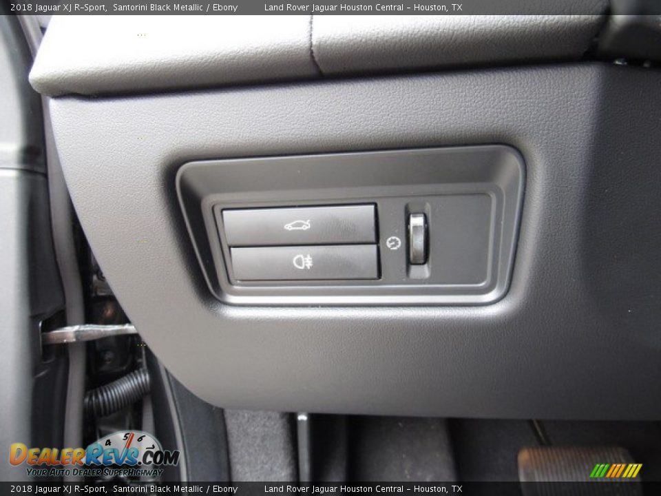 2018 Jaguar XJ R-Sport Santorini Black Metallic / Ebony Photo #27