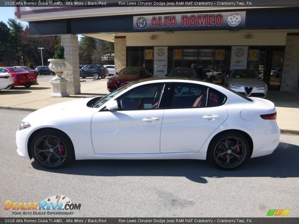 2018 Alfa Romeo Giulia Ti AWD Alfa White / Black/Red Photo #3