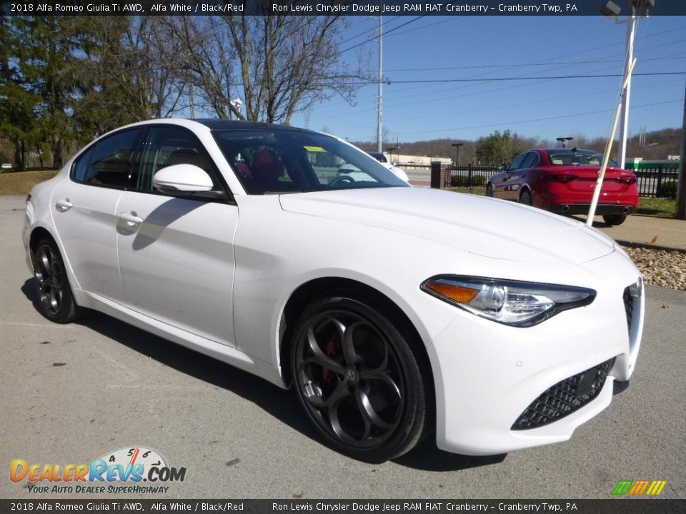 2018 Alfa Romeo Giulia Ti AWD Alfa White / Black/Red Photo #10