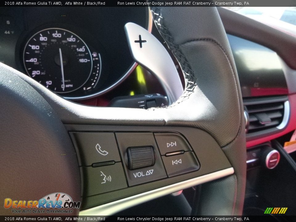 2018 Alfa Romeo Giulia Ti AWD Alfa White / Black/Red Photo #23