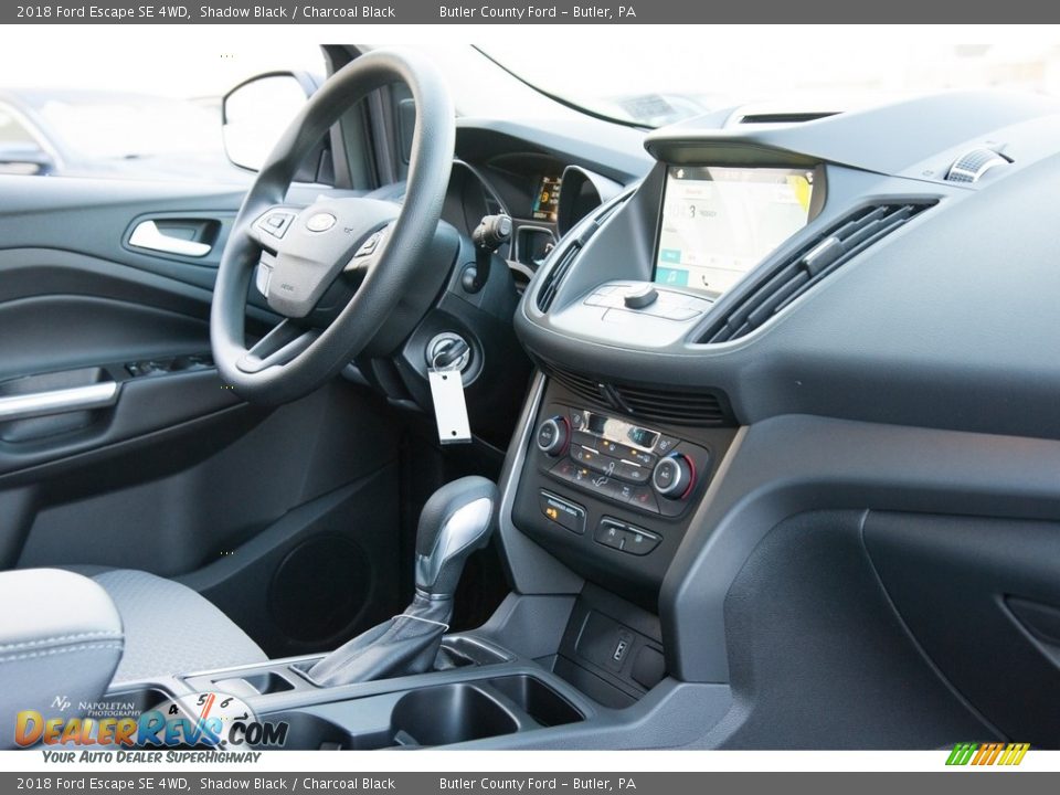 2018 Ford Escape SE 4WD Shadow Black / Charcoal Black Photo #9
