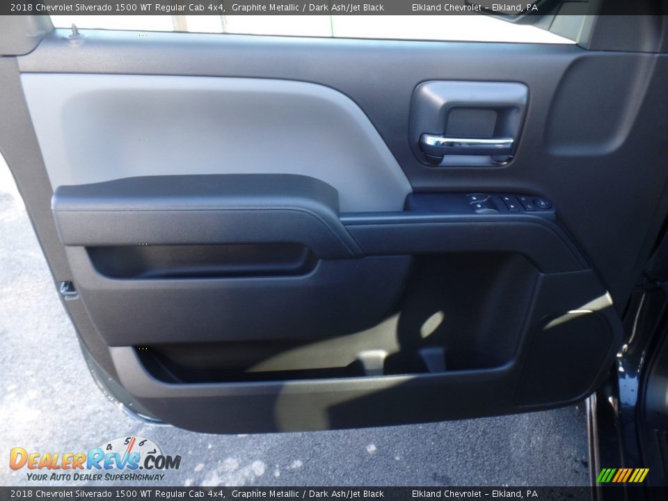 2018 Chevrolet Silverado 1500 WT Regular Cab 4x4 Graphite Metallic / Dark Ash/Jet Black Photo #13
