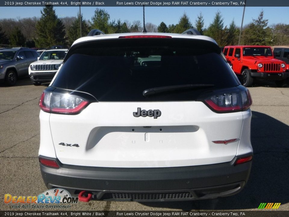 2019 Jeep Cherokee Trailhawk 4x4 Bright White / Black Photo #4