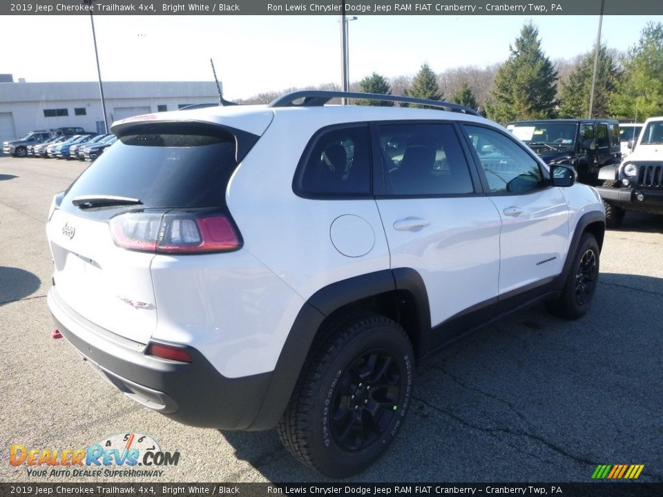 2019 Jeep Cherokee Trailhawk 4x4 Bright White / Black Photo #5