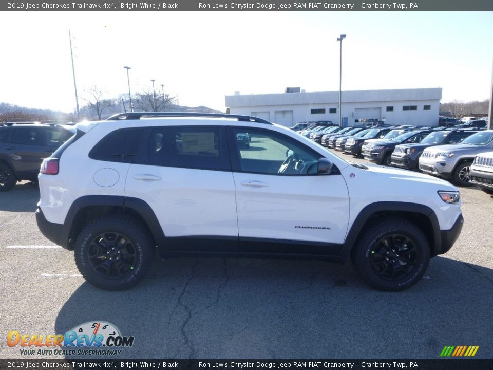 2019 Jeep Cherokee Trailhawk 4x4 Bright White / Black Photo #6