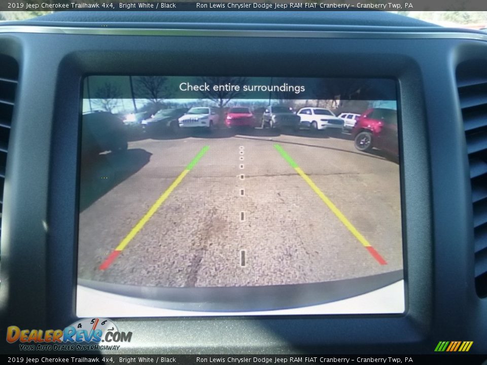 2019 Jeep Cherokee Trailhawk 4x4 Bright White / Black Photo #18