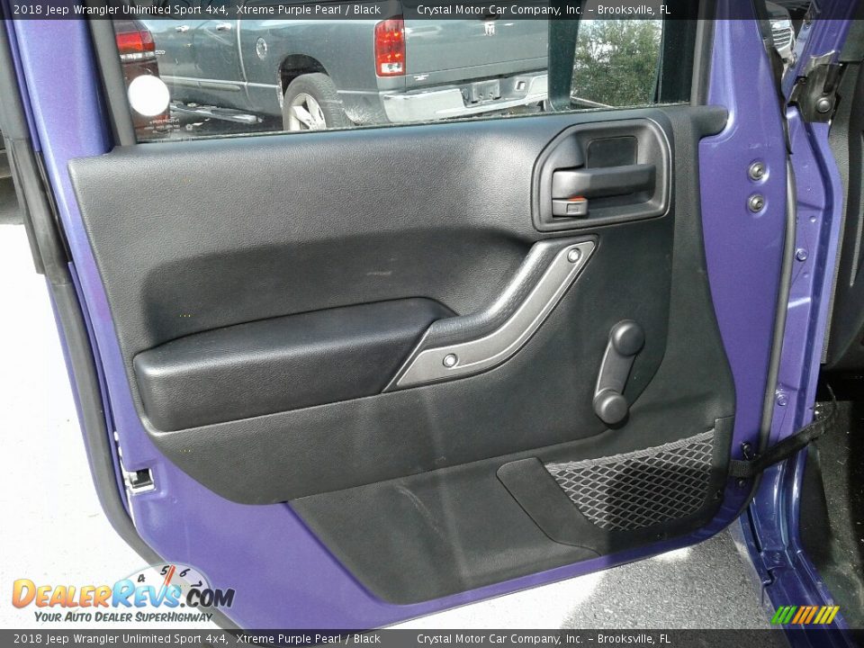 2018 Jeep Wrangler Unlimited Sport 4x4 Xtreme Purple Pearl / Black Photo #17