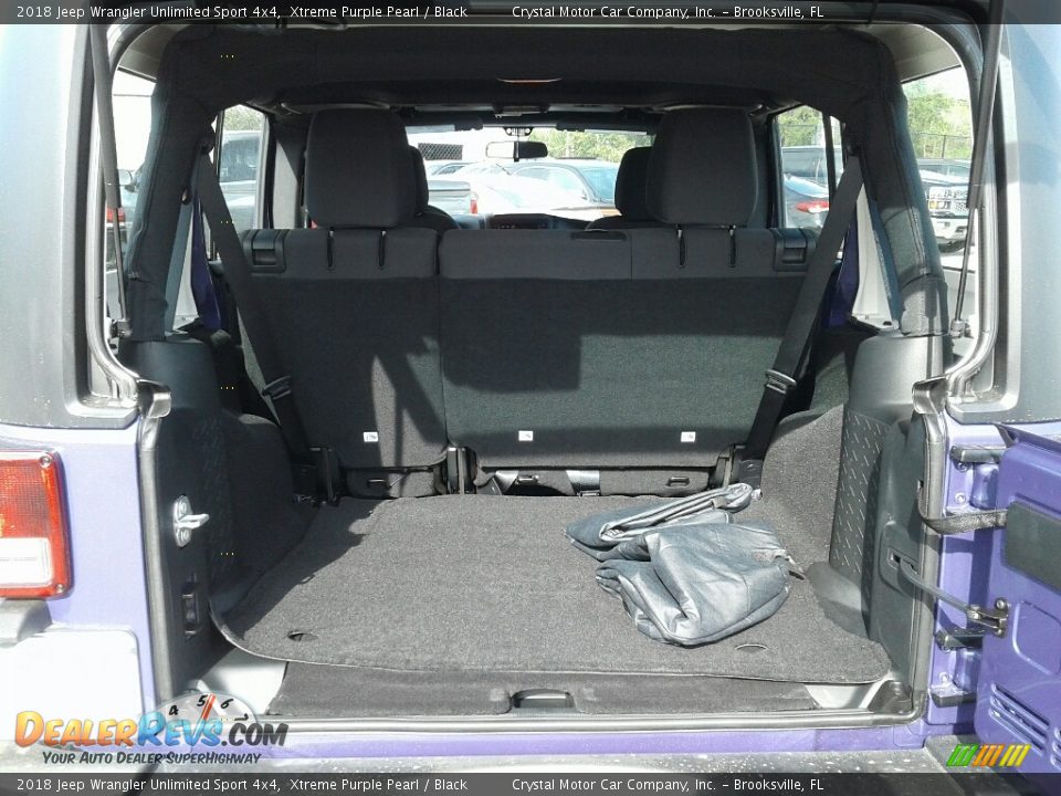 2018 Jeep Wrangler Unlimited Sport 4x4 Xtreme Purple Pearl / Black Photo #19