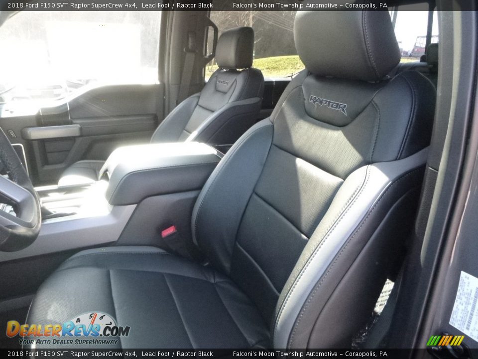 Front Seat of 2018 Ford F150 SVT Raptor SuperCrew 4x4 Photo #10