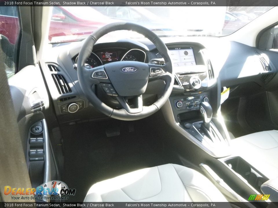 2018 Ford Focus Titanium Sedan Shadow Black / Charcoal Black Photo #9