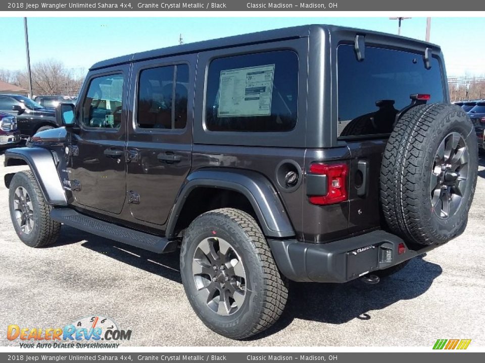 2018 Jeep Wrangler Unlimited Sahara 4x4 Granite Crystal Metallic / Black Photo #2