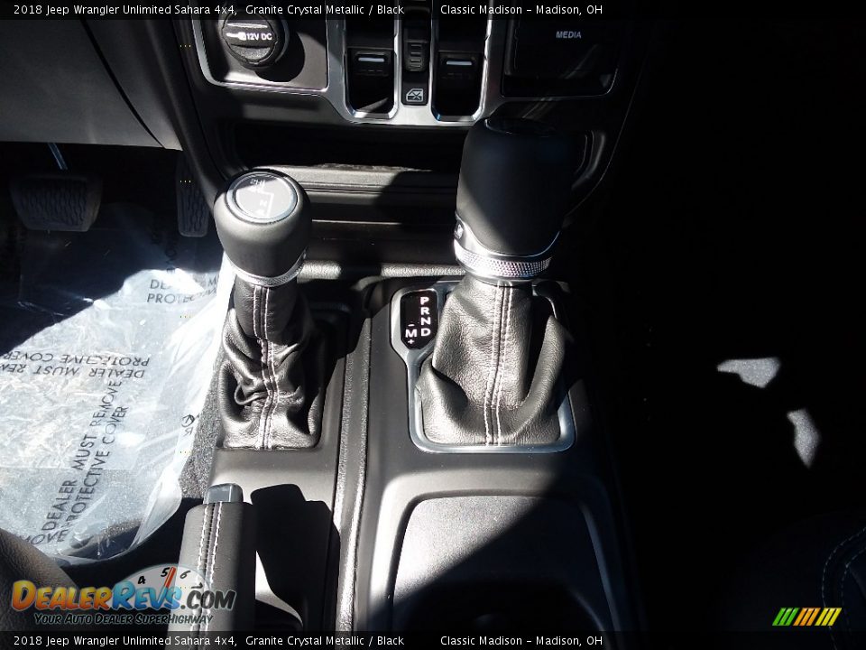 2018 Jeep Wrangler Unlimited Sahara 4x4 Granite Crystal Metallic / Black Photo #9