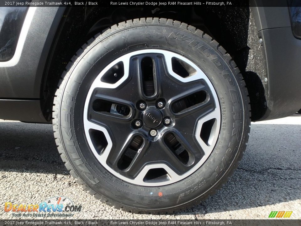 2017 Jeep Renegade Trailhawk 4x4 Black / Black Photo #9