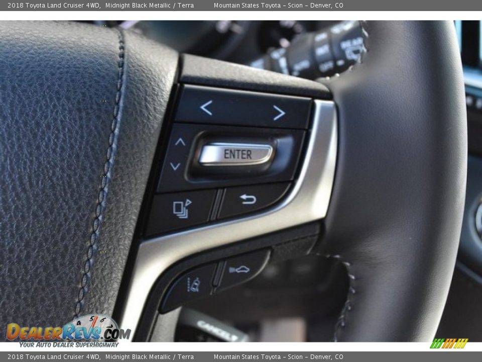 2018 Toyota Land Cruiser 4WD Midnight Black Metallic / Terra Photo #30