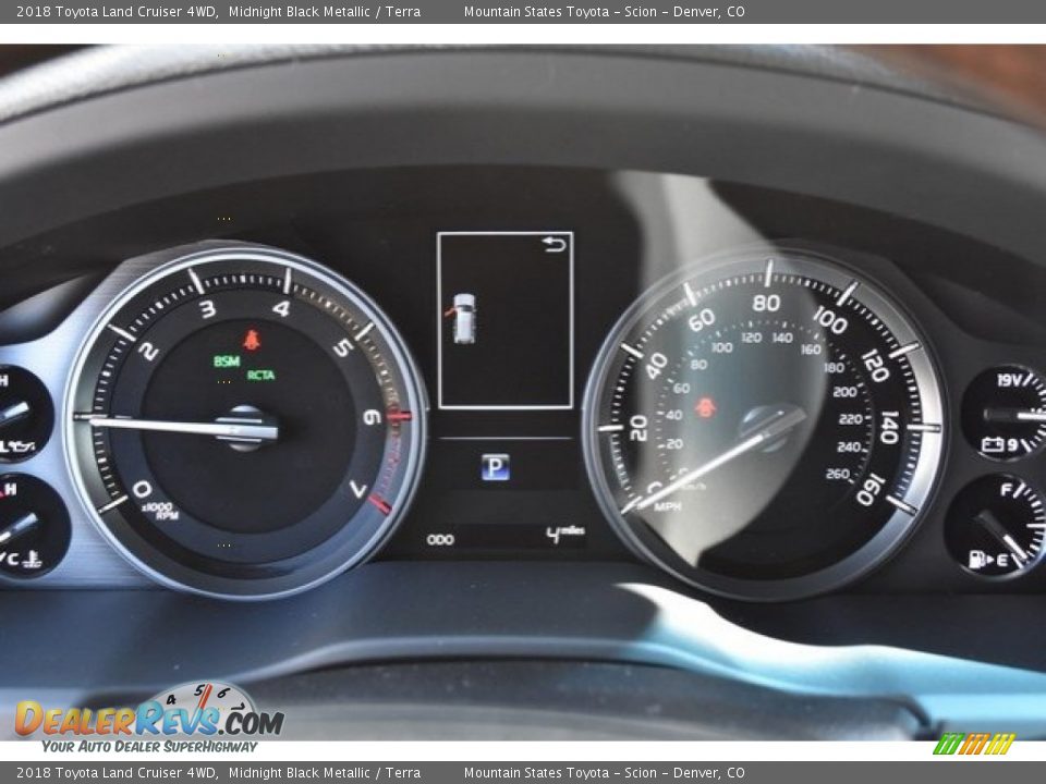 2018 Toyota Land Cruiser 4WD Midnight Black Metallic / Terra Photo #31