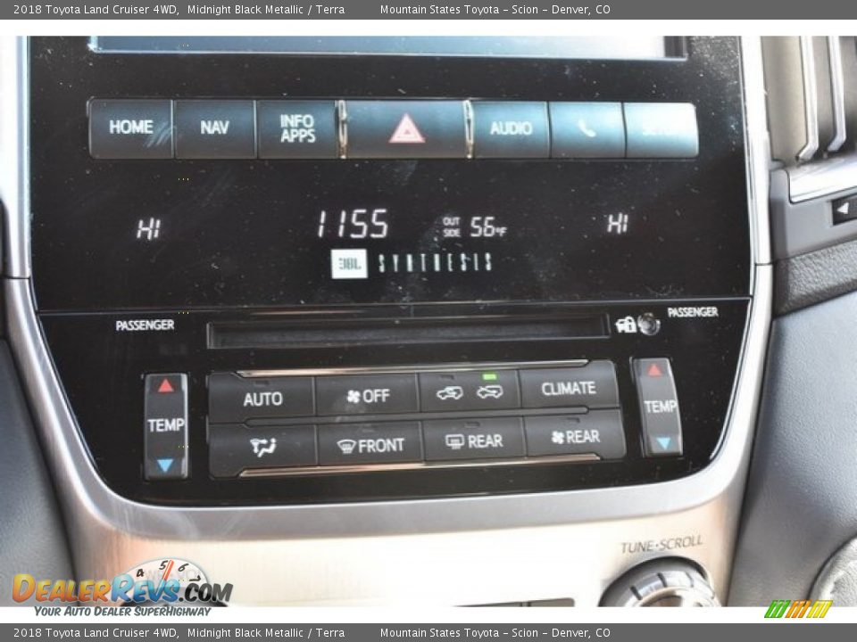 2018 Toyota Land Cruiser 4WD Midnight Black Metallic / Terra Photo #32