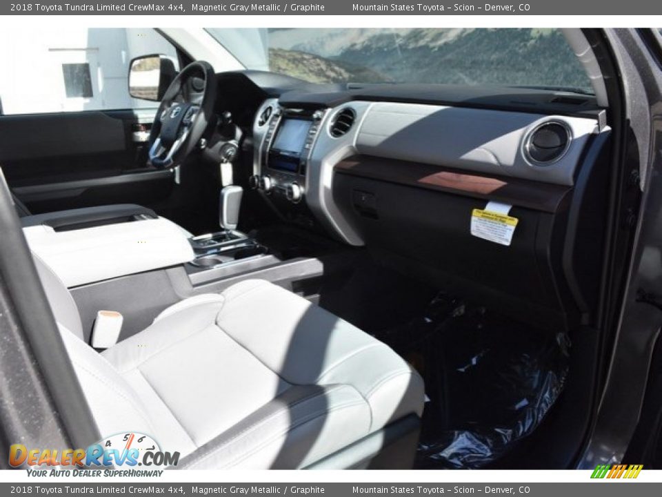 2018 Toyota Tundra Limited CrewMax 4x4 Magnetic Gray Metallic / Graphite Photo #11