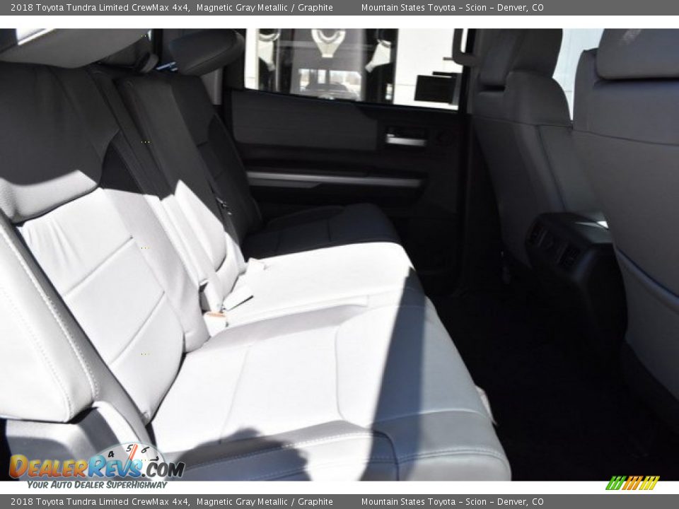 2018 Toyota Tundra Limited CrewMax 4x4 Magnetic Gray Metallic / Graphite Photo #18