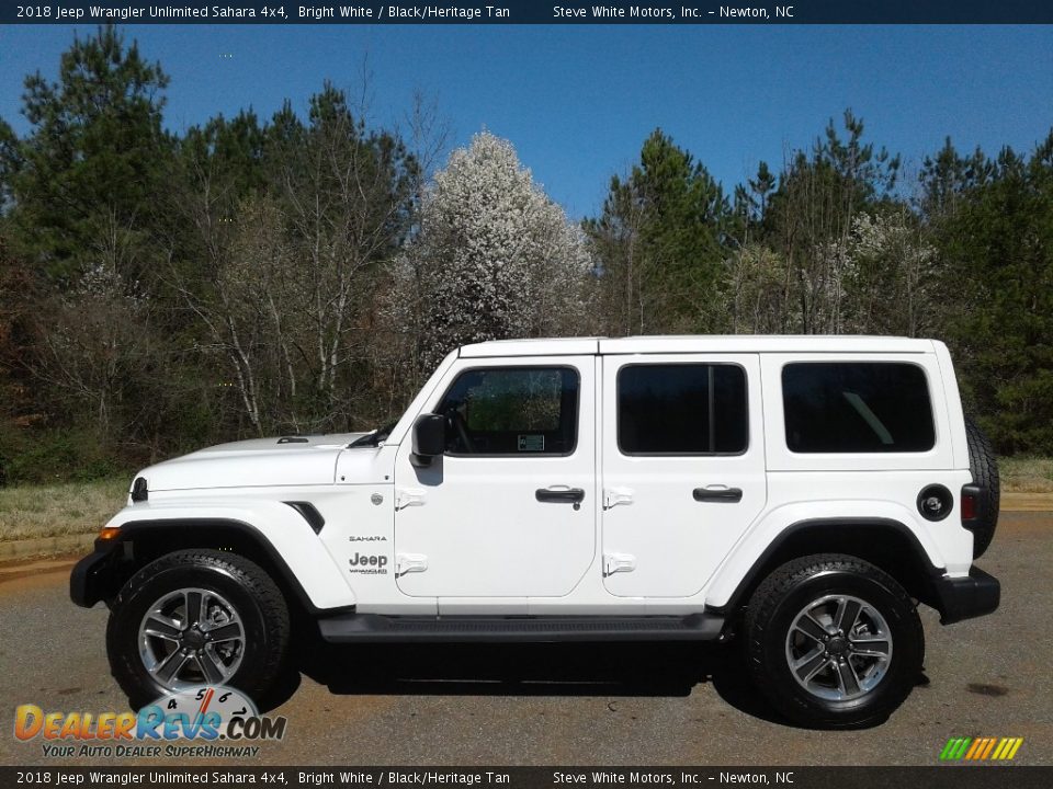 2018 Jeep Wrangler Unlimited Sahara 4x4 Bright White / Black/Heritage Tan Photo #1