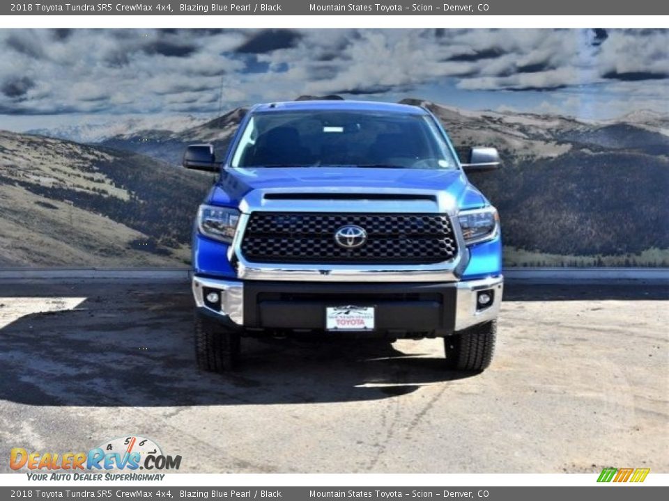 2018 Toyota Tundra SR5 CrewMax 4x4 Blazing Blue Pearl / Black Photo #2
