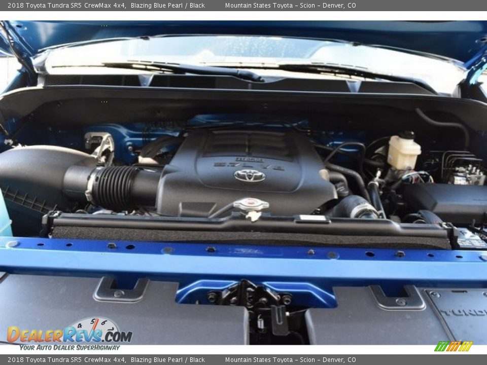 2018 Toyota Tundra SR5 CrewMax 4x4 Blazing Blue Pearl / Black Photo #31