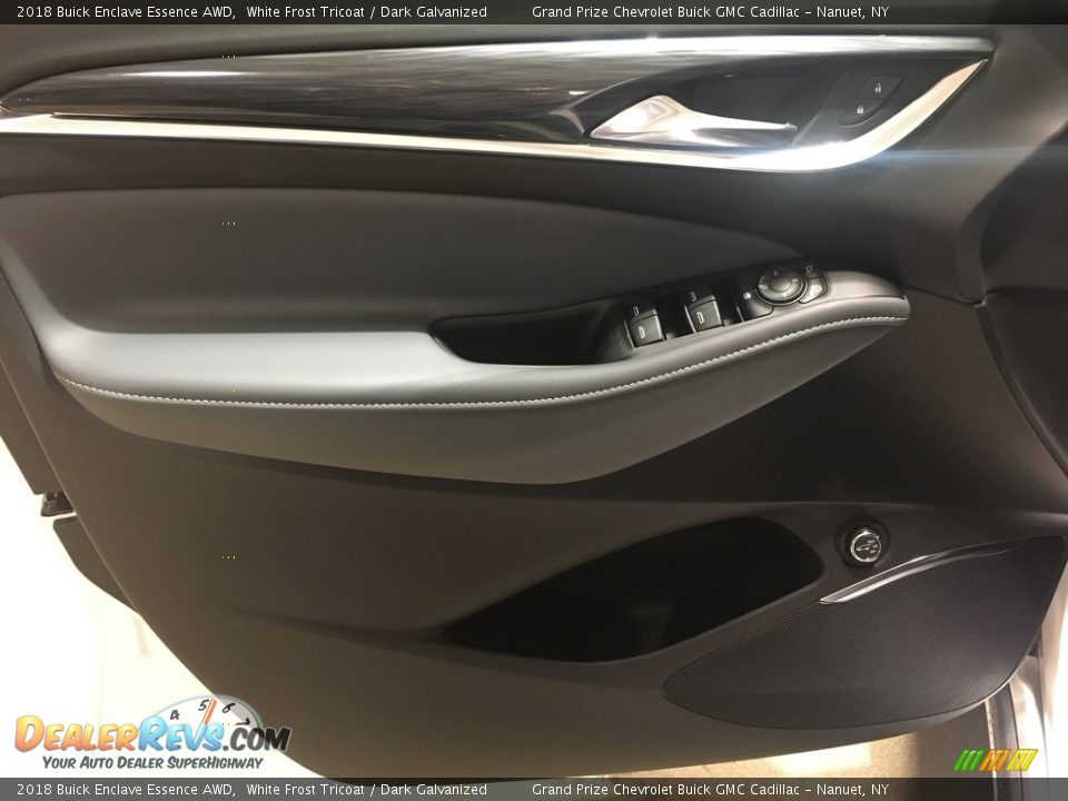2018 Buick Enclave Essence AWD White Frost Tricoat / Dark Galvanized Photo #10