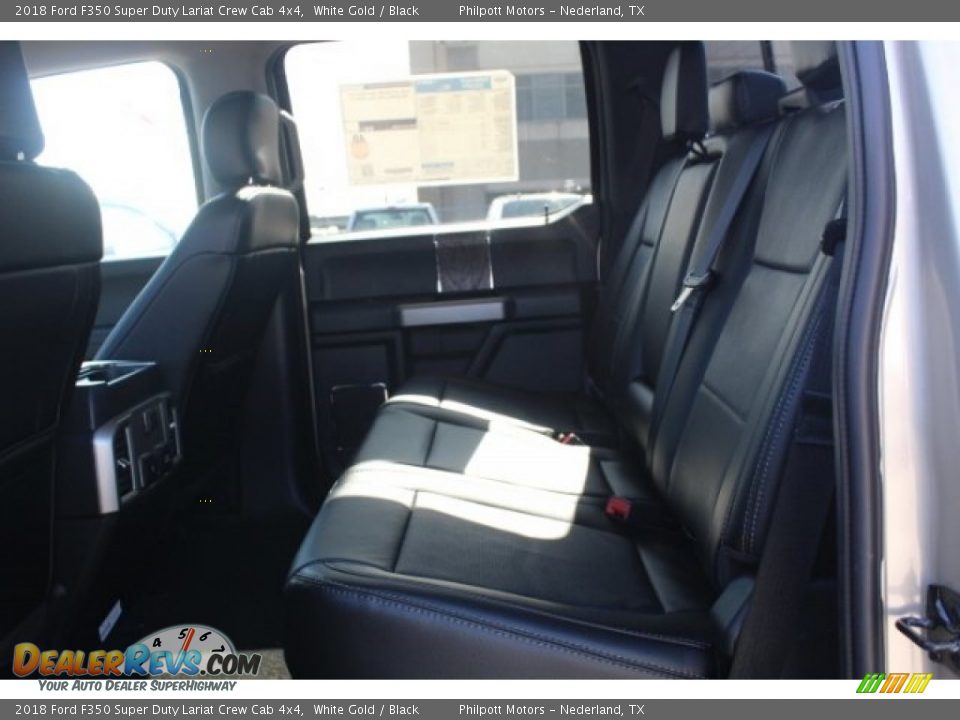 2018 Ford F350 Super Duty Lariat Crew Cab 4x4 White Gold / Black Photo #22