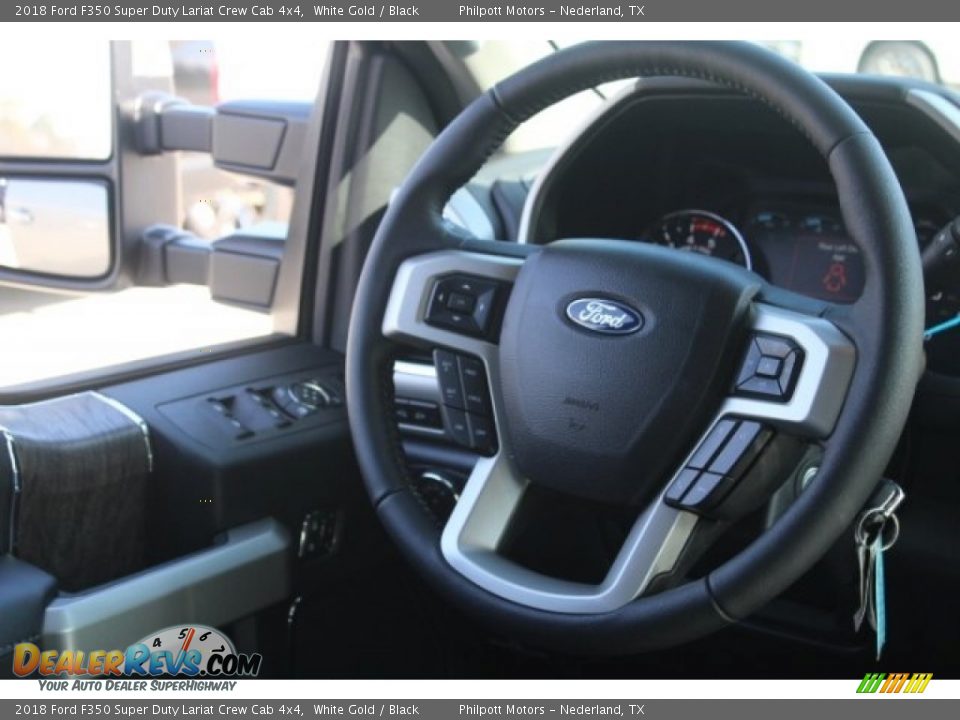 2018 Ford F350 Super Duty Lariat Crew Cab 4x4 White Gold / Black Photo #24