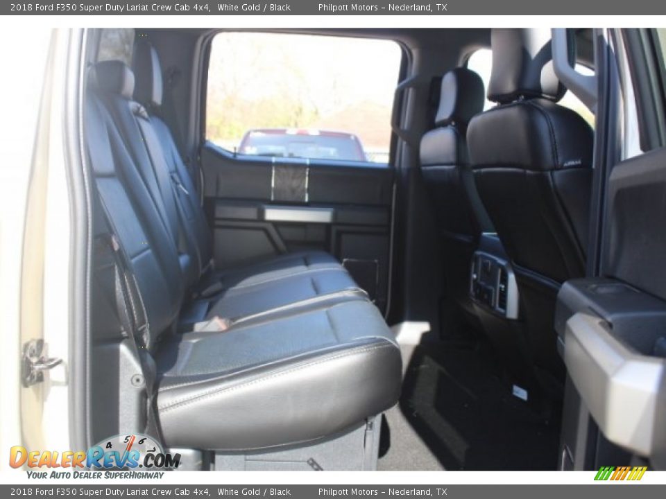 2018 Ford F350 Super Duty Lariat Crew Cab 4x4 White Gold / Black Photo #27