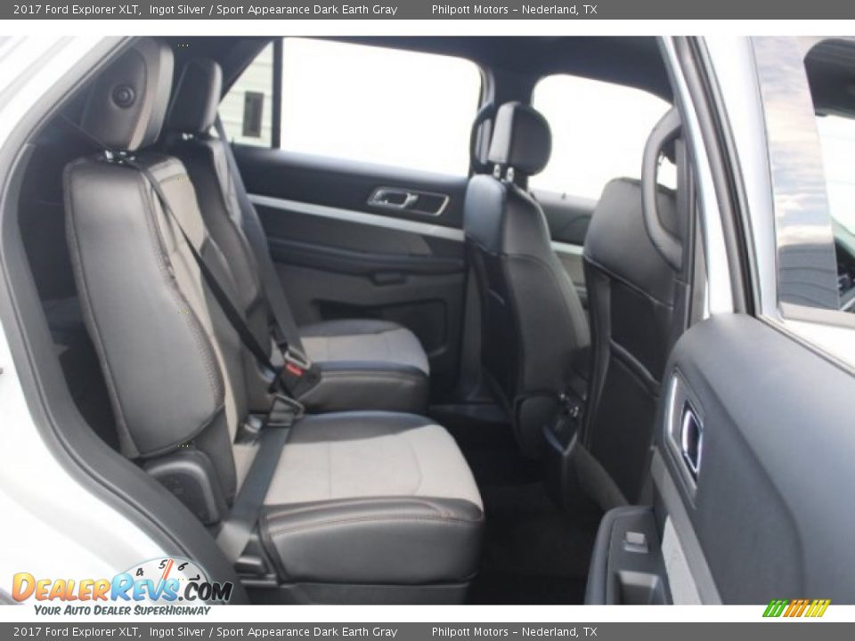 2017 Ford Explorer XLT Ingot Silver / Sport Appearance Dark Earth Gray Photo #29