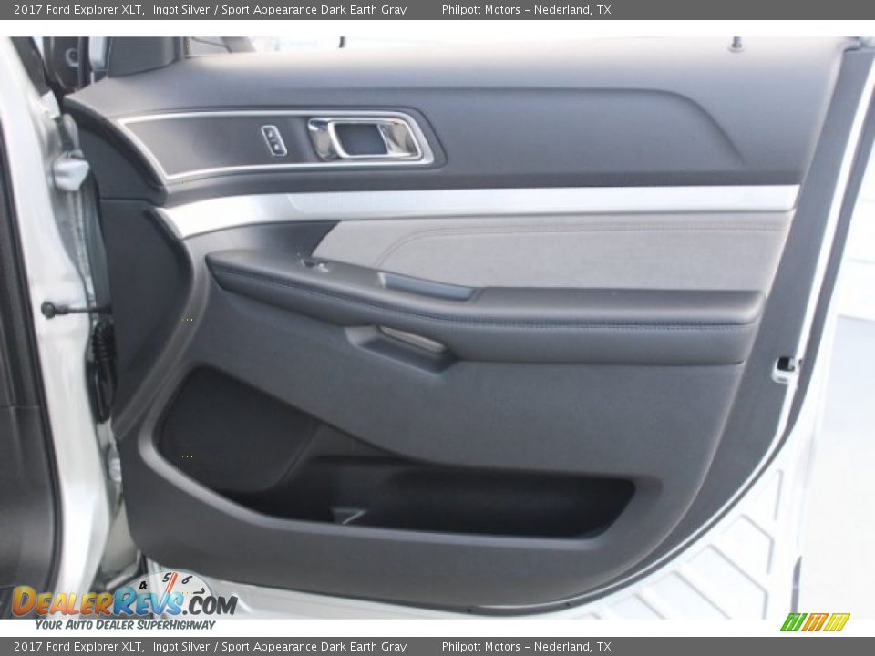 2017 Ford Explorer XLT Ingot Silver / Sport Appearance Dark Earth Gray Photo #30