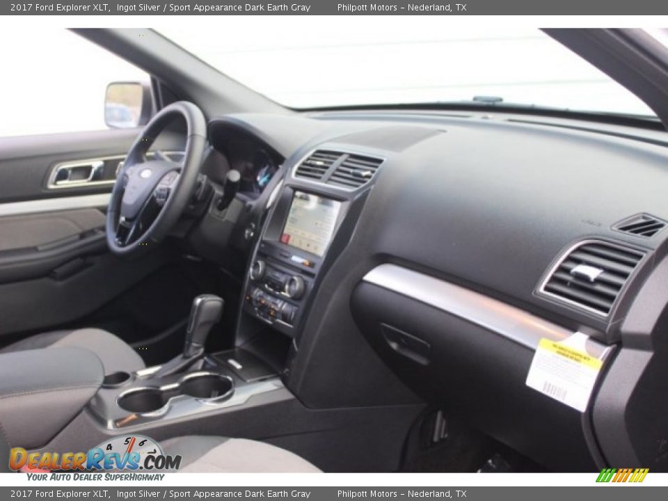 2017 Ford Explorer XLT Ingot Silver / Sport Appearance Dark Earth Gray Photo #31