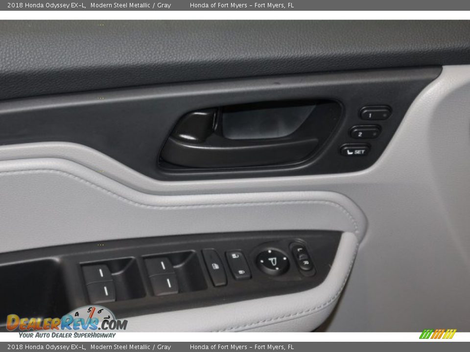 2018 Honda Odyssey EX-L Modern Steel Metallic / Gray Photo #14