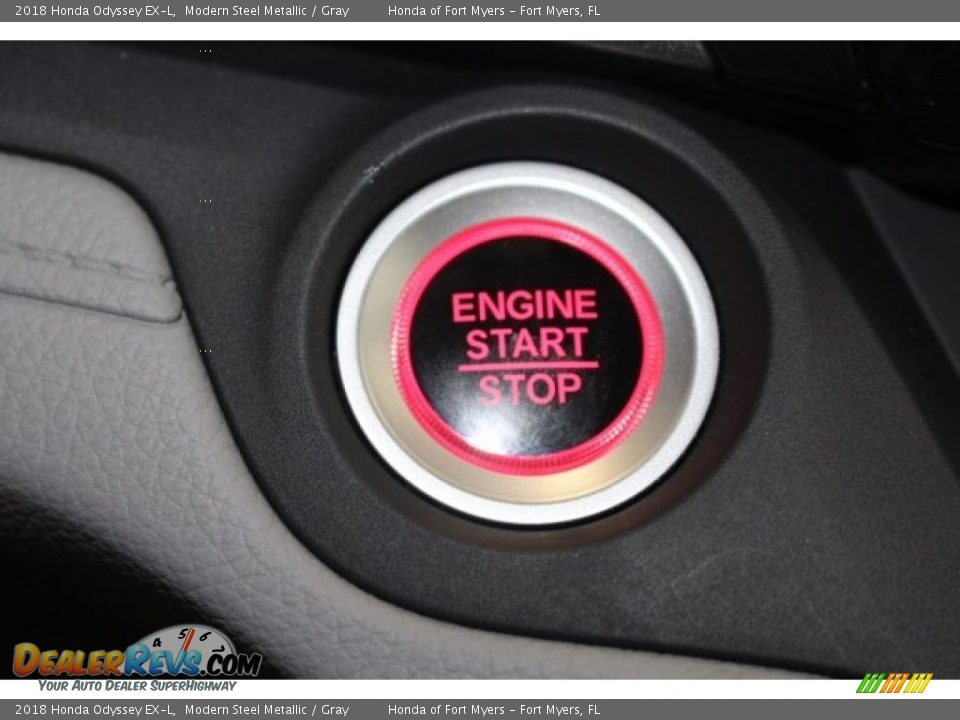 2018 Honda Odyssey EX-L Modern Steel Metallic / Gray Photo #30