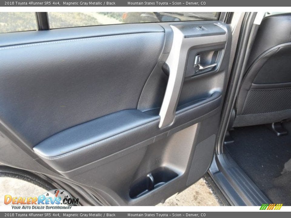 2018 Toyota 4Runner SR5 4x4 Magnetic Gray Metallic / Black Photo #20