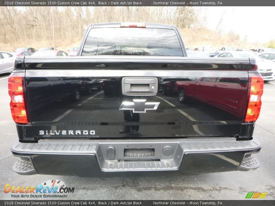 2018 Chevrolet Silverado 1500 Custom Crew Cab 4x4 Black / Dark Ash/Jet Black Photo #4