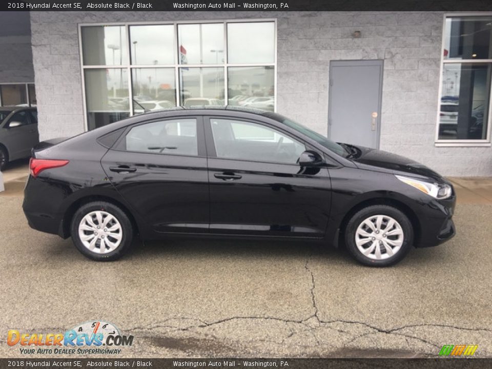 2018 Hyundai Accent SE Absolute Black / Black Photo #3