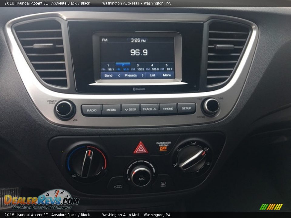 2018 Hyundai Accent SE Absolute Black / Black Photo #14